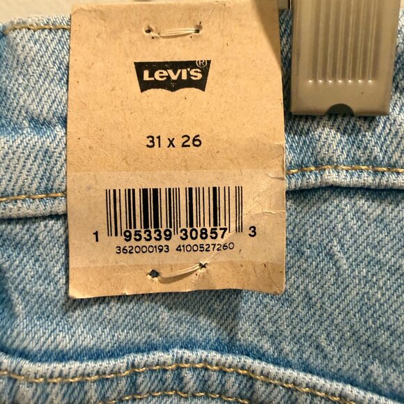 NWT Levi's 501 Original Cropped Women's Jeans in Samba Blues size 31 - Picture 8 of 10